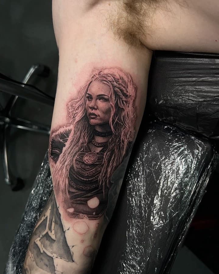 More sleeve WIP 

Book me @ironinktattoo 
@ironinktattoo.aarhus @ironinktattoo.cph 

#martinholbech #holbechtattoo #ironinktattoo #tattoo #tatovering #aarhus #copenhagen #denmark