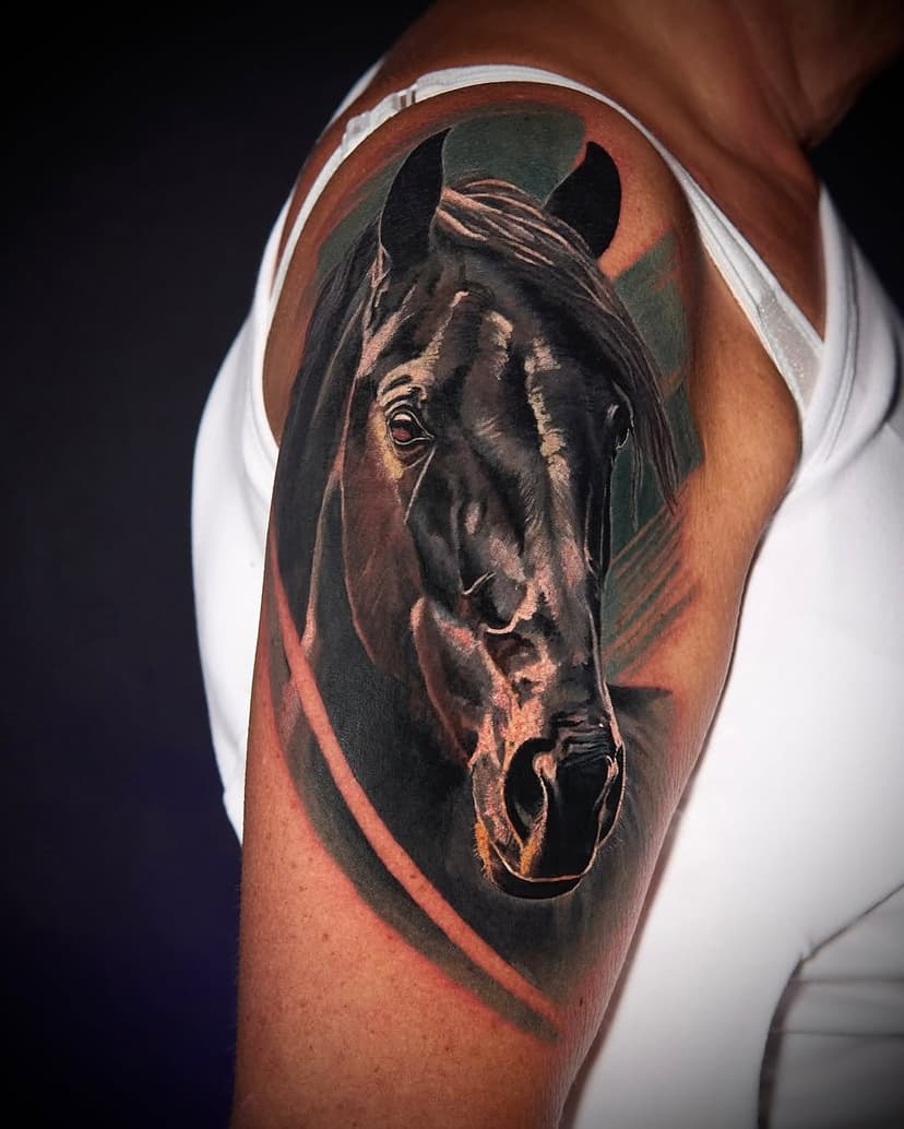 A horse head cover up done at @redberrytattoostudio. You can see how it looked before in a previous reel

DM or ✉️alminztattoo@gmail.com to book a session. Dates available in Wroclaw🇵🇱 Brussels🇧🇪 Montreal🇨🇦

#horsetattoo #blackstallion #coveruptattoo #stasurarotary #inksearch #tattoodo #polandtattoos #polskietatuaze #alminztattoo @stasura_tm