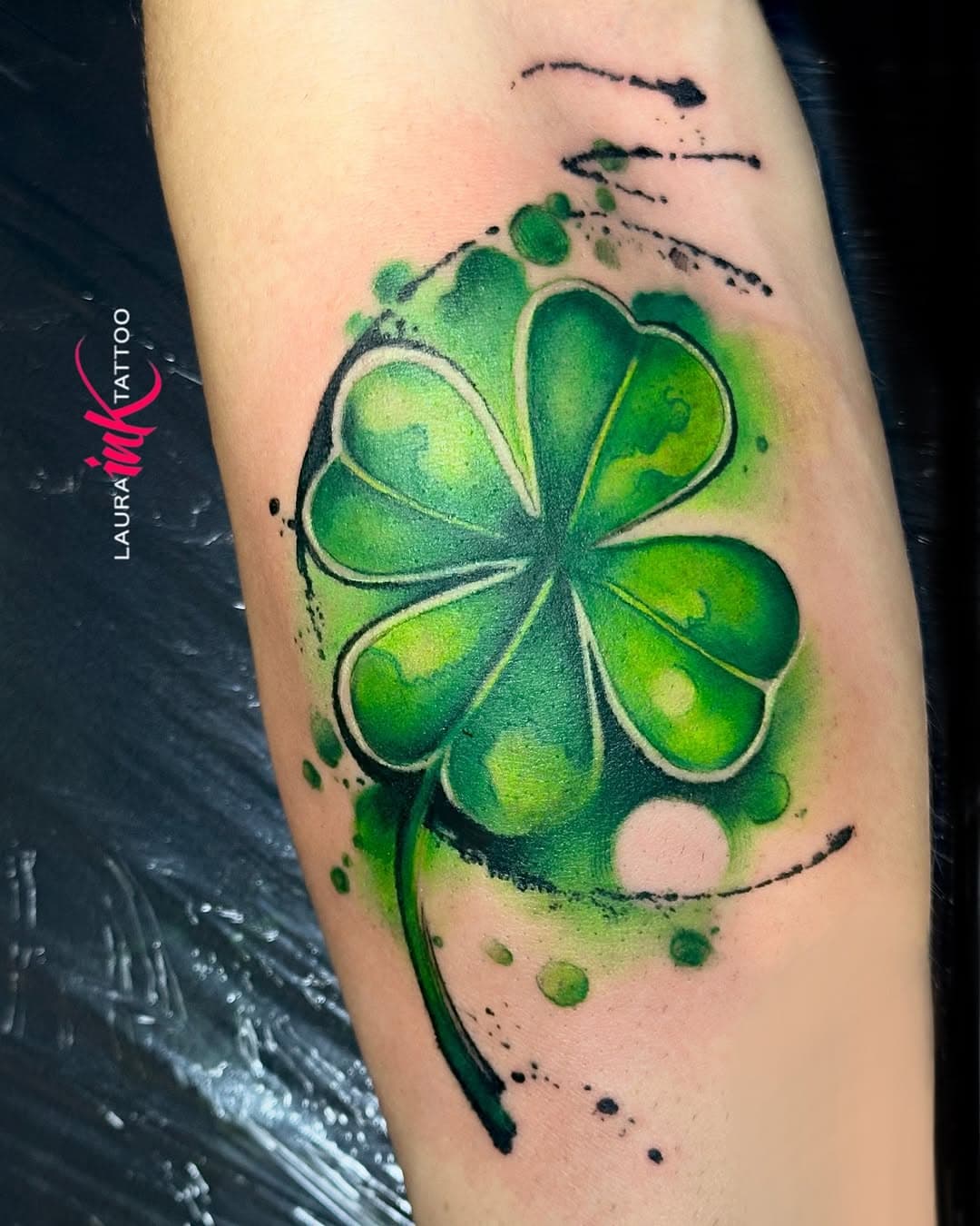 #tattoos #tat #tatuagem #tattooing #tattoostyle #tattoolife #fortune #green #colorful #tatuaje #tatuaggio #tattoomadeinitaly #style #inked #love #followforfollowback #instagood #instalike #photooftheday