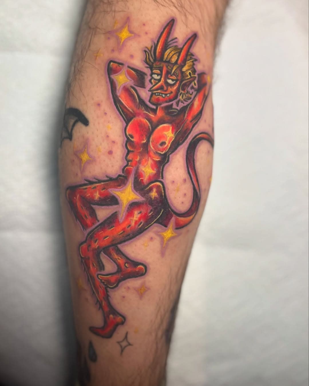 More love for this handsome devil plleeeaaassse 😈❤️💋🔥
i love tattooing lewd lads! send me an email OliveOilTattoos@gmail.com to get your custom lewd lad today >;)
-
#SINSINNATI (get it) #cincinnati #cincinnatitattooartist #ohiotattooartist #ohiotattooartist #deviltattoo #baldursgate3 #dungeonsanddragons #nerdytattoo #lewdtattoos #customtattoo