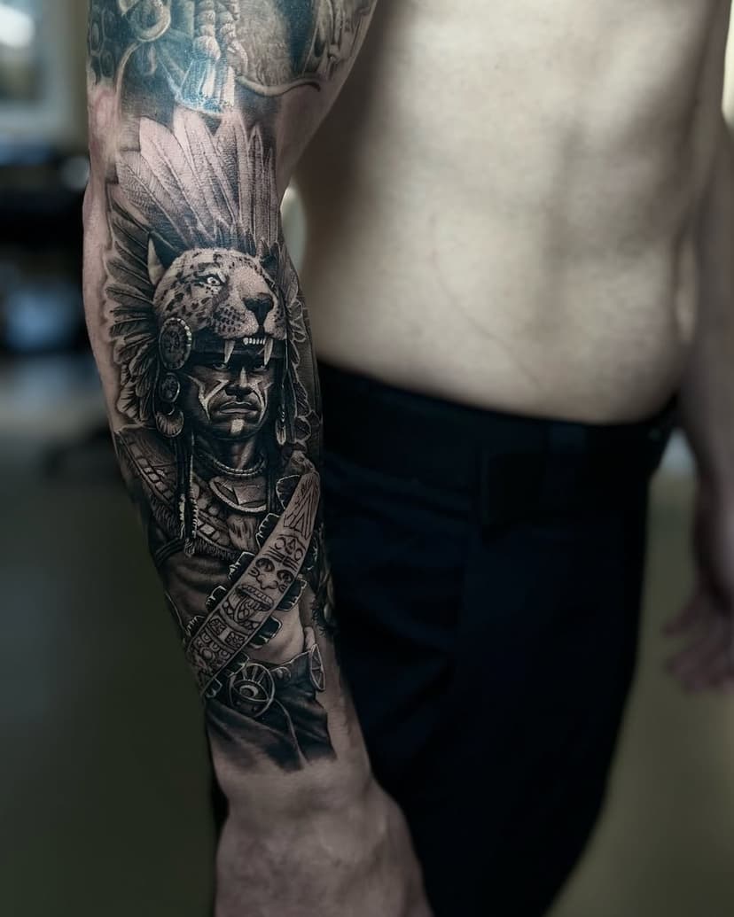 Steve came by from The States to continue his sleeve 💪
Thank you so much for The trust! Looking forward to see you In Copenhagen again 😁

Book me @ironinktattoo 
@ironinktattoo.cph @ironinktattoo.aarhus 

@steveswish #martinholbech #holbechtattoo #ironinktattoo #tattoo #tatovering #copenhagen #aarhus #denmark