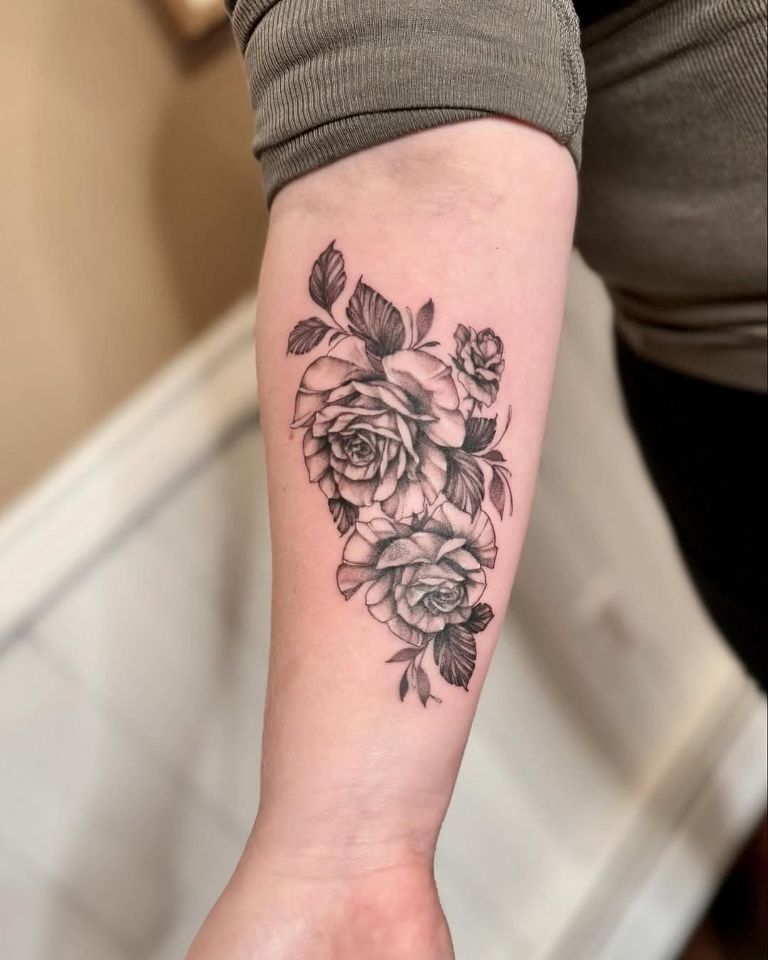 Love to add the magic little details 🥰 #finelinefloral #finelinetattoo #floraltattoo