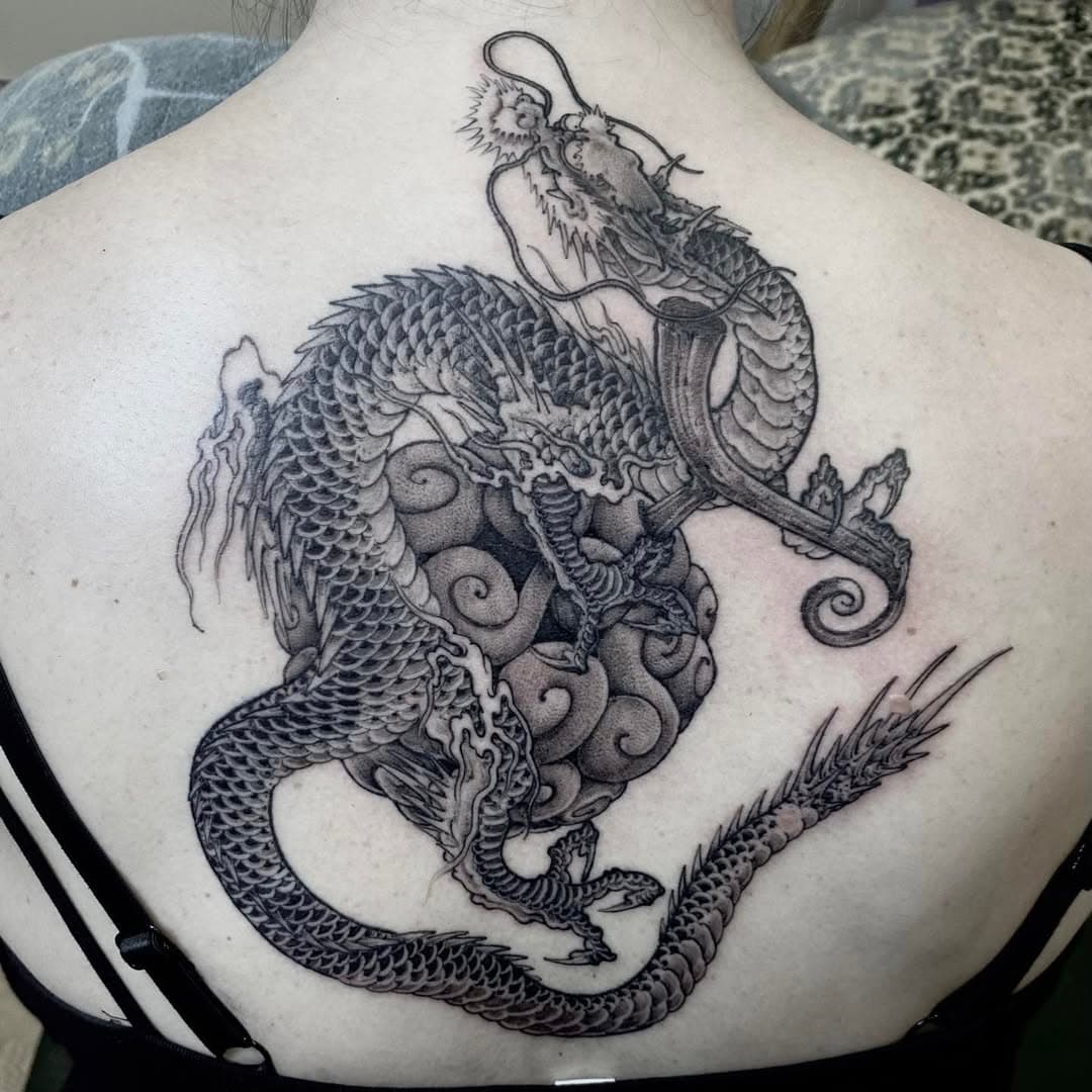 Lonnie first tattoo. Done @71tattoo Enschede #dragon #dragontattoo #onepiece #jankowzki #enschede #71tattooenschede