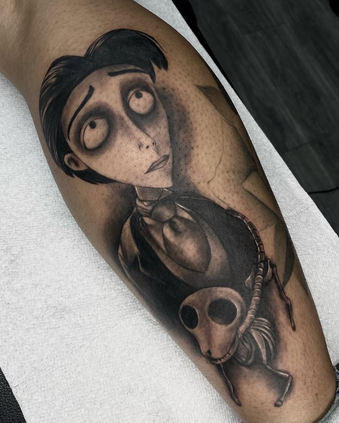 Victor from Corpse Bride 🤍 So happy with how this piece came out! 
Doing stop motion characters for the low! 
Books open for Nov/Dec 🖊️
☆
•
☆
•
☆
•
☆
•
☆
•
☆
•
☆
•
☆
•
#rotteninkk #tattoo #tattooflash #halloweenflash #tattooideas #finelinetattoos #singleneedle #tattooshop #riversidetattoo #daintytattoo #blackink #stippletattoo #tattooflash #tattooart #tattooreels #morenovalley #realismtattoo #corpsebride