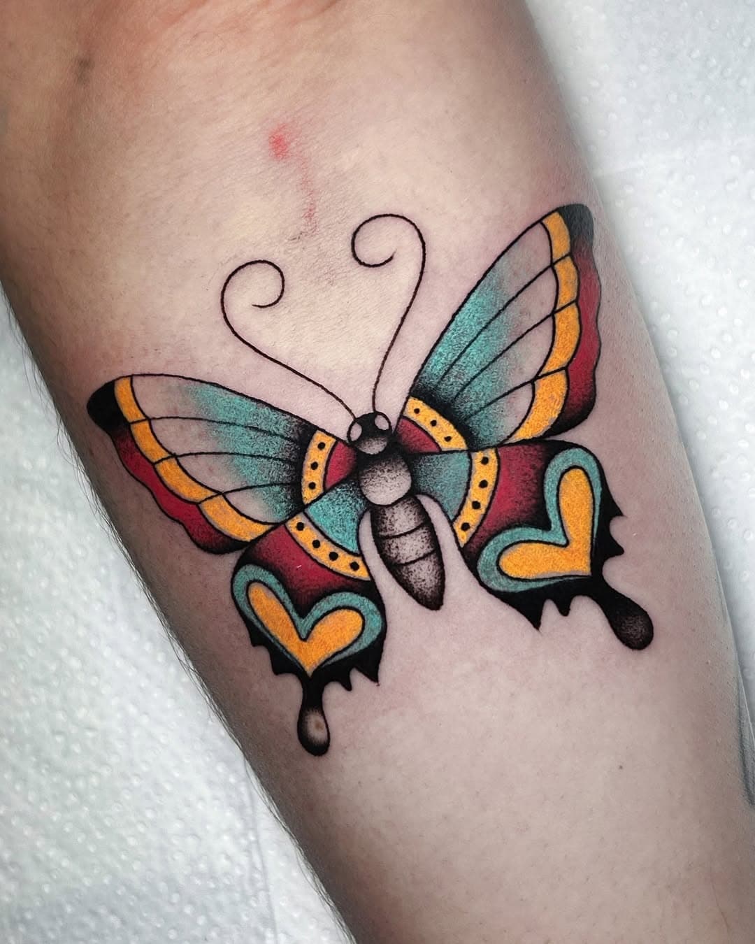 🦋FINE LINE TRAD🦋
Info e appuntamenti in DM oppure al 3932933609
Used: @delight_needle_cartridges @colordragonneedles @probodysupply @kurosumitattooink @eztattooing