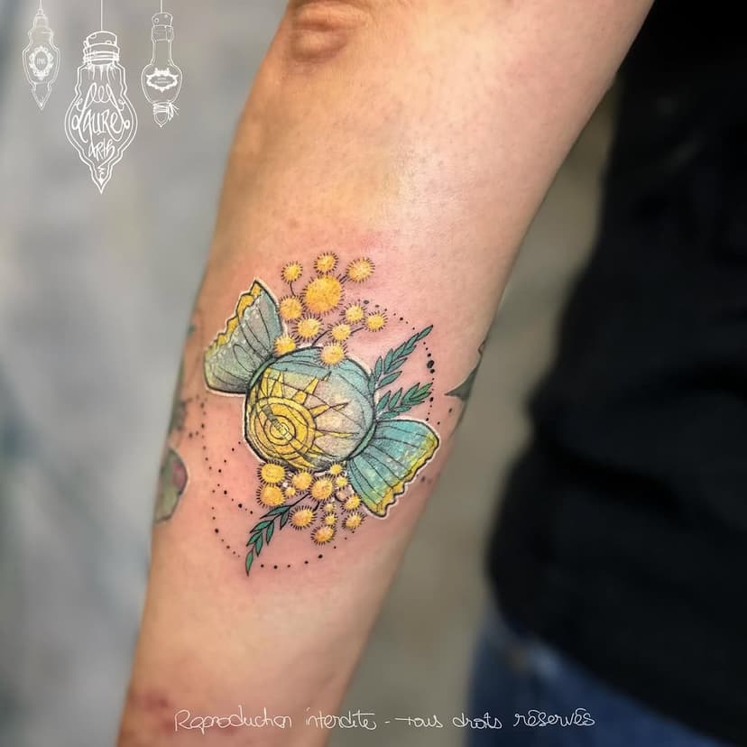 🍬 🌞🌸❄️🍬 Des petits bonbons de saisons 🍬 🌞🌸❄️🍬 réalisés à @atelierkrysalid !
.
.
.
Pour prendre RDV https://www.laurelarth-tattoo.com/contact/
.
.
.
#ttt #tatouage #laurelarth #bonbon #sweet #sweets #sweetlove #seasonstattoo #saison #tattoo #sucreries #douceurs #douceursdesaison #candy #candies