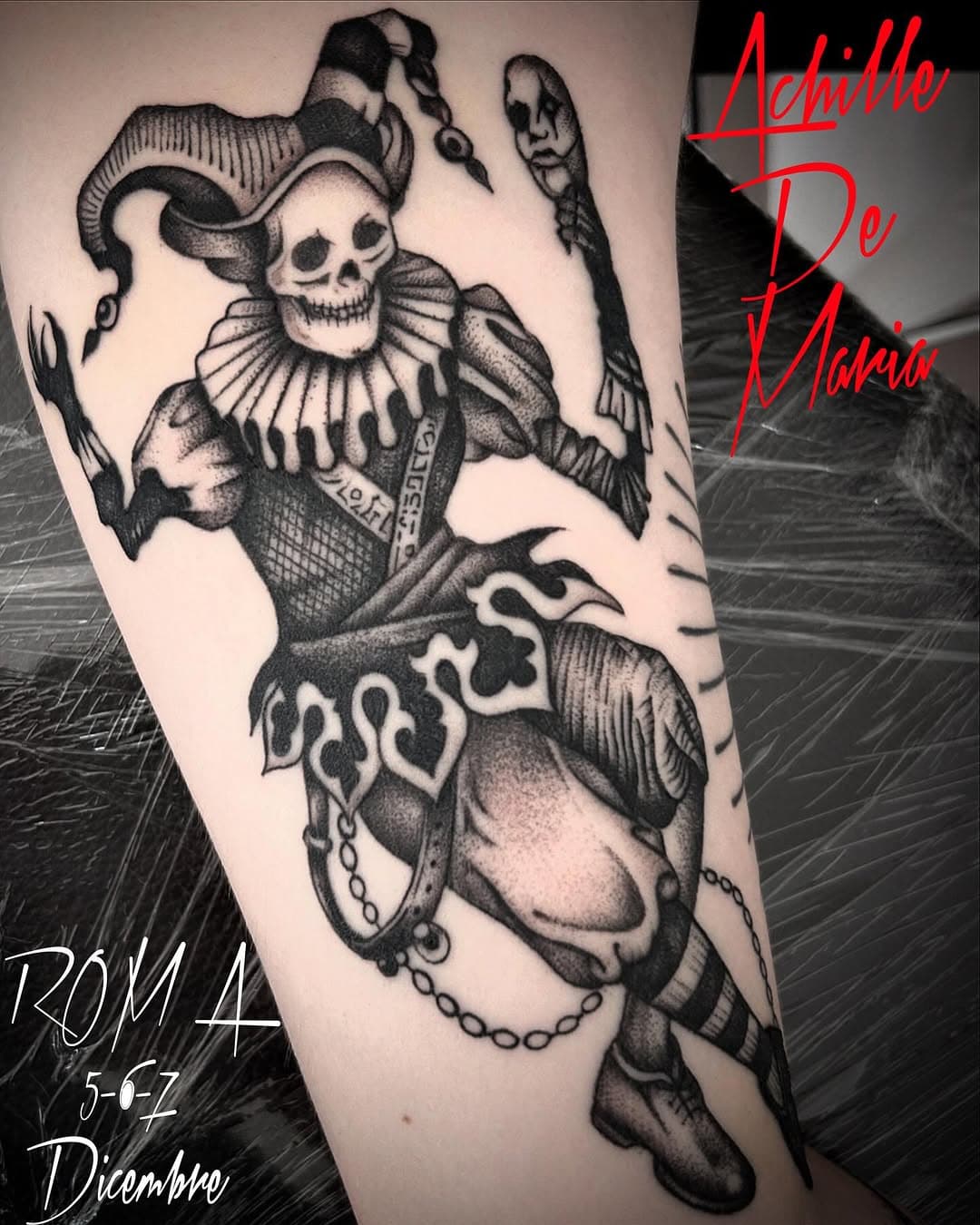 R O M A !!! 5-6-7 DICEMBRE! Ho ancora qualche posto disponibile per tatuarvi! Scrivetemi in privato per bloccare il vostro appuntamento o contattate direttamente lo studio @frontedelportotattoo