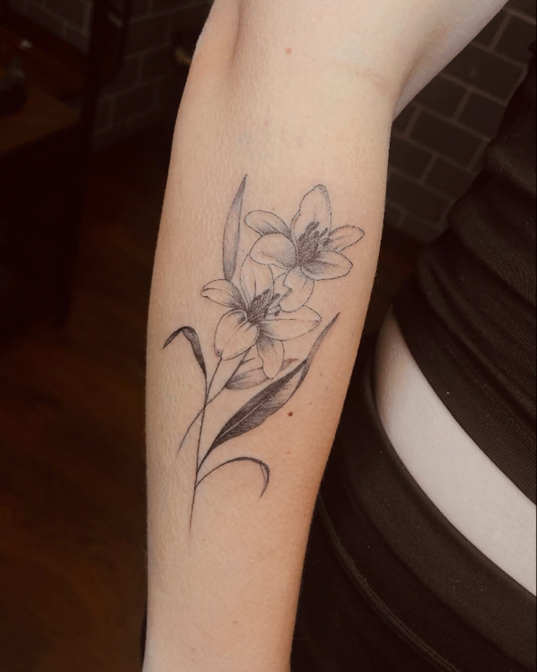 Me encanta tatuar flores, hoy os enseño esta de mi flash, aún me quedan muchísimas disponibles, o también me podéis comentar vuestras ideas 💖

#flowertattoo #finelinetattoo #donostiatattoo #tattoodonostia #finelinedonosti #donostifineline #donostiafineline #sansebastiantattoo #botanicaltattoo