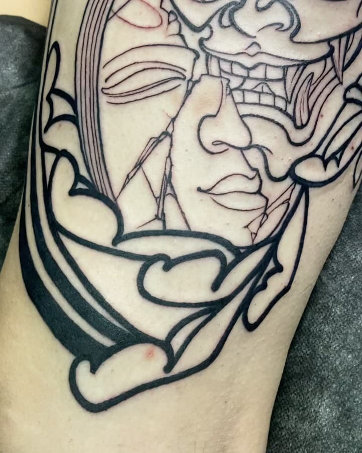 Started this big ol thigh piece awhile back. Can’t wait to finish it! If you want to start a big project before the year is up, let me know I’ve got some availability and I’m willing to cut a deal on the hourly rate! 

#lasvegastattooartist #lasvegastattooers #lasvegastattoos #lasvegastattooshops #irezumi #neotraditional