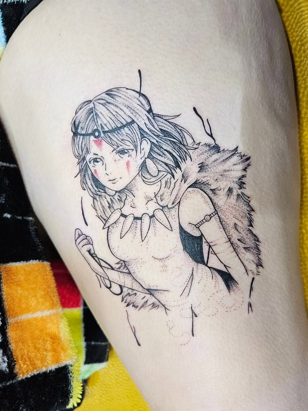 Oh....my....GAWD!!!! I drew this back in 2017 and now we are in for an entire Princess Mononoke thigh peice!!! How freaking lucky am I to tattoo her!!???? She's my favorite 😁🤘💜
#princessmononoke #princessmononoketattoo #giblistudio #myfavoriteanimeofalltime