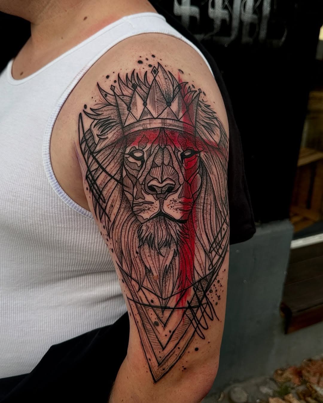 🦁🦁🦁

Swipe for a close-up or the healed picture :-)

#stiffcruisetattoos #tattoos #liontattoo #berlin #berlintattoo #friedrichshain