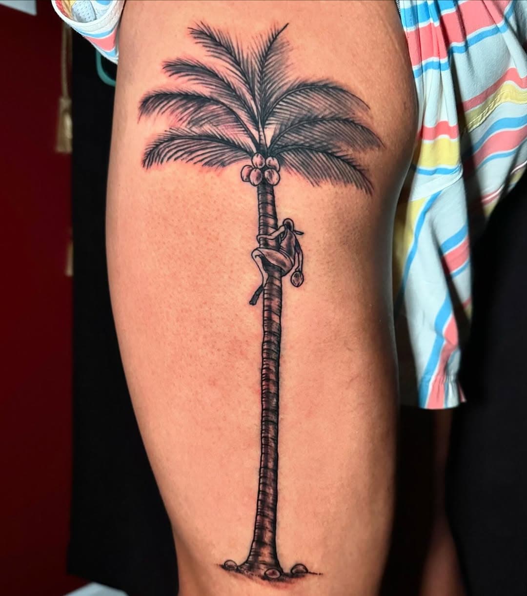 A couple weeks ago a new client requested me to cover an old accident scar, it was also his first tattoo, an awesome project to be worked; as him being Caribbean the palm tree was the way to go on this fun piece! Lmk what you think! Slide for the process of it and some details!
Done using @chromatattooink 

#tattoo #tattoos #tattooshop #palmtreetattoo #scarcoveruptattoo #blackandgreytattoo #freehandtattoo #tattooist #delawaretattooartist #delawaretattoo #colombiantattooartist #tattooart #tattoo2me #tattoostyle #tattoolife #tattooideas #instatattoo #tattoodesign #instagood