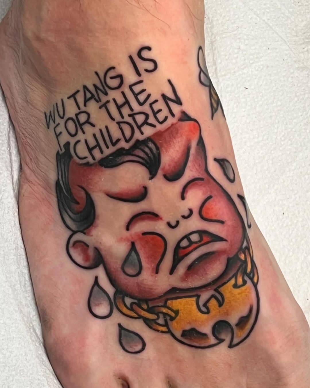 WUTANG IS FOR THE CHILDREN 
Para el pie de mi hermanito @koner_raijin 
En el precioso @raijintattoostudio 

Gracias carnalito