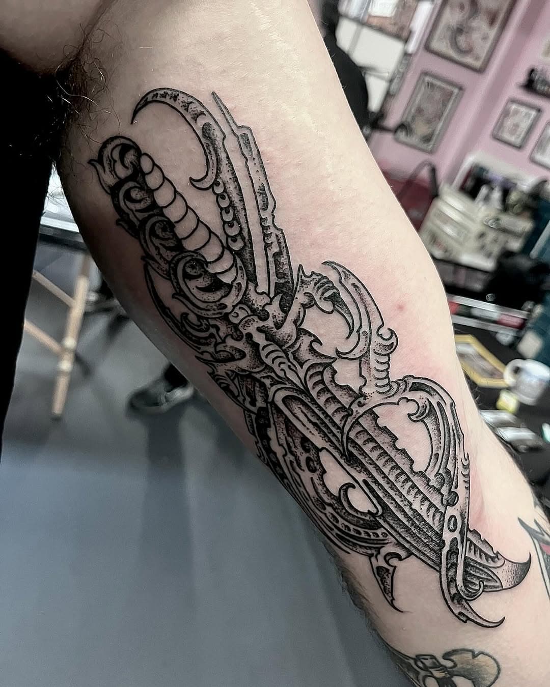 Any way, big do’s little do’s, Nick got this awesome bio organic tribal and dagger from my flash and I’m really happy about it. I will be drawing more of these style designs as well of the few that are still available in my flash book. 
Head down to @theoldvolt to check out my designs and get booked in.
Thanks for looking