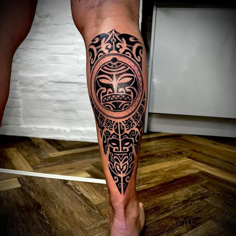 Some cool Polynesian work, by Vince! 😎  For enquiries and bookings please contact Vince directly!
👉 Instagram: @v.Heinze.sa
👉 Facebook: tattoos by vince
👉 Email: v.h.tattoosuk@gmail.com