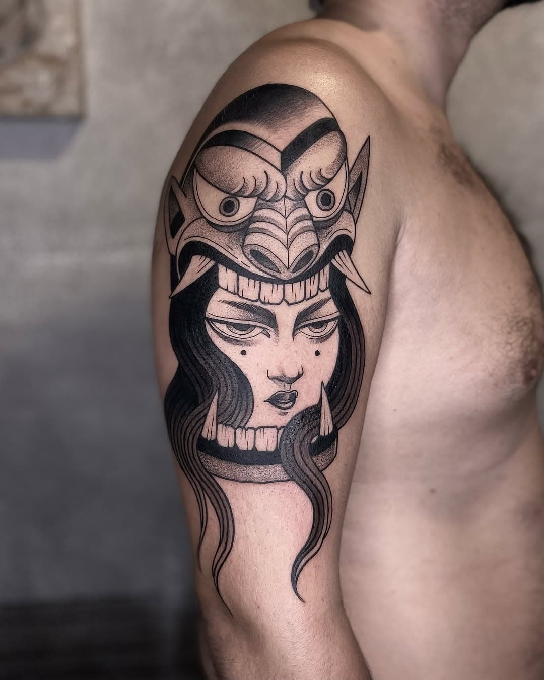 Rosto na carranca para o Rainor
Obrigado pela confiança 🙏

Feito em Milão no @purotattoostudio 

Últimos horários disponíveis para este ano
Orçamentos via e-mail: 
maxvorax@gmail.com 

#tattoo #cwbtattoo #tatuagem #tattoobrasil #blackwork #blacktattooart  #tattrx #skinartmag #blackworkbrasil #theartoftattoos #contemporarytattooing #tattoodo #whipshaded #pepax #pepaxcartridges #pepaxlance #lancecartridges #pepaxproteam