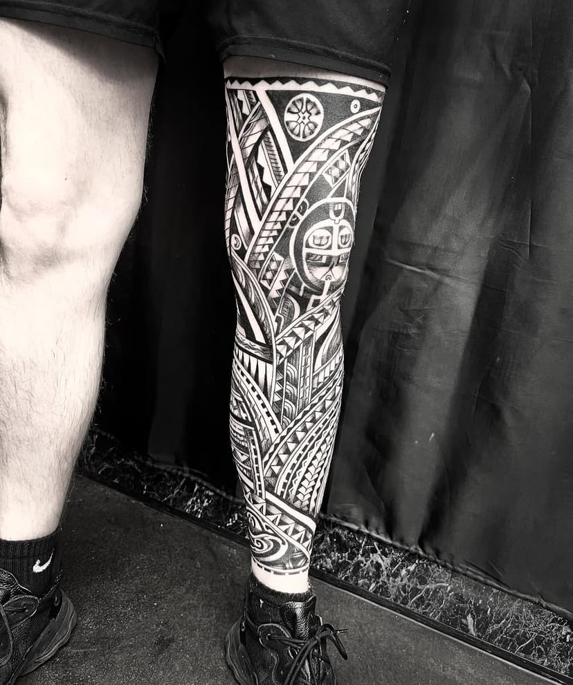 First tattoo for Paul @studioxiiigallery An absolute honour #studioxiii #polynesiantattoo #edunburghpolynesiantattoo #tattoo