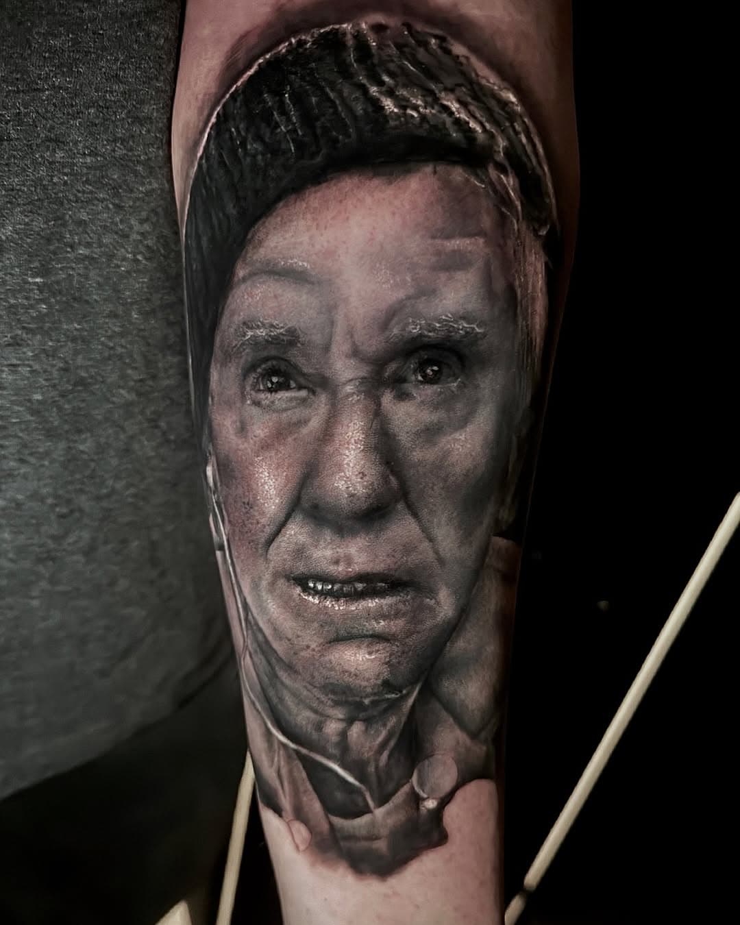 Mighty Mick!
.
Part of a rocky balboa sleeve
.
@athena_stamford 
.
Favourite rocky movie? ⬇️