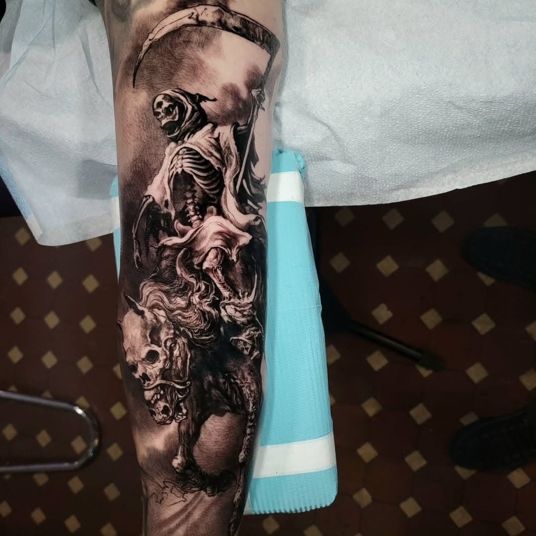 Death/apocalypse 

#blackandgreytattoo
#forearmtattoo #coloradotattooartist #fourhorsemen