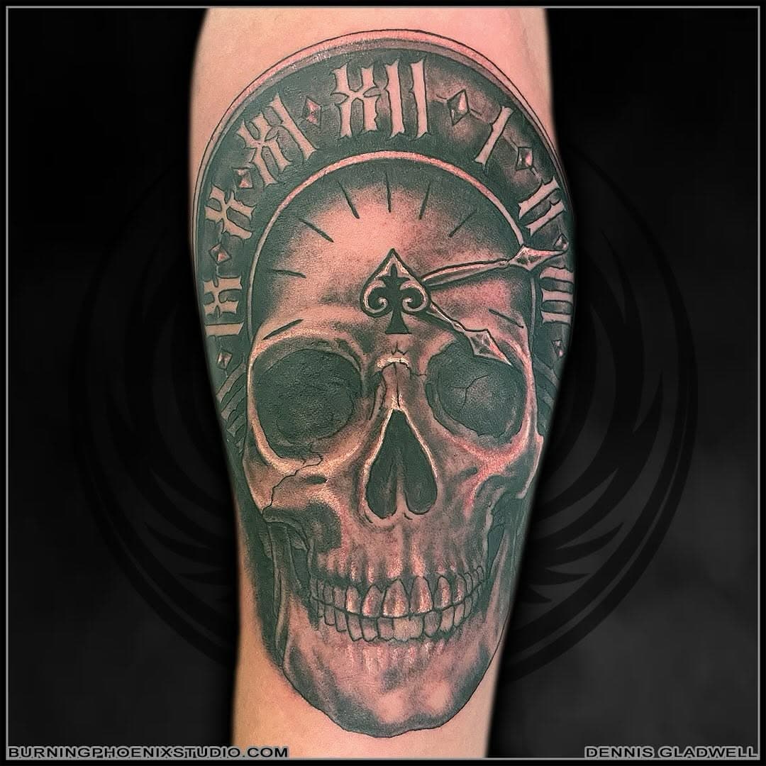 Skull time piece by Dennis Gladwell of Burning Phoenix Studio, Yonkers, NY. @burningphoenixstudio
.
As Always - No Photo Filters, No Lighting Tricks, No Bullshit. Just Real Tattoos.
.
#blackandgraytattoos #besttattoos #burningphoenixstudio #bodyart #ink #inklife #inked #tattooartist #tattoo #tattooart #tattooedpeople #tattoooftheday #tattoos #toptattooartists #realistictattoos #westchestertattoos #yonkerstattoos #tattoosofinstagram #tattooinstagram #westchestermagazine #westchesterevents #westchesteruniversity #yonkerstattoos #yonkers #yonkersartist #yonkersevents #nycevents #nyctattoo #nyctattoos #skulltattoo