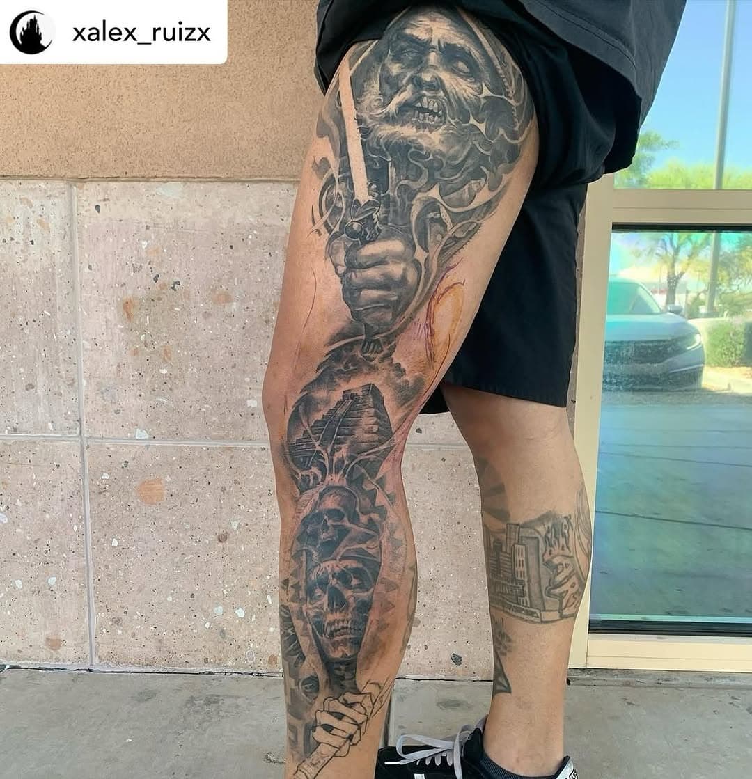 Posted @withregram • @xalex_ruizx Spanish vs Aztec leg sleeve in progress. #aztectattoo #conquistadores #spanishconquistadortattoo #history #spain #mexico #blackcastleartco #alexruiz #blackandgreytattooartist #peoriatattooartist #peoriaaz