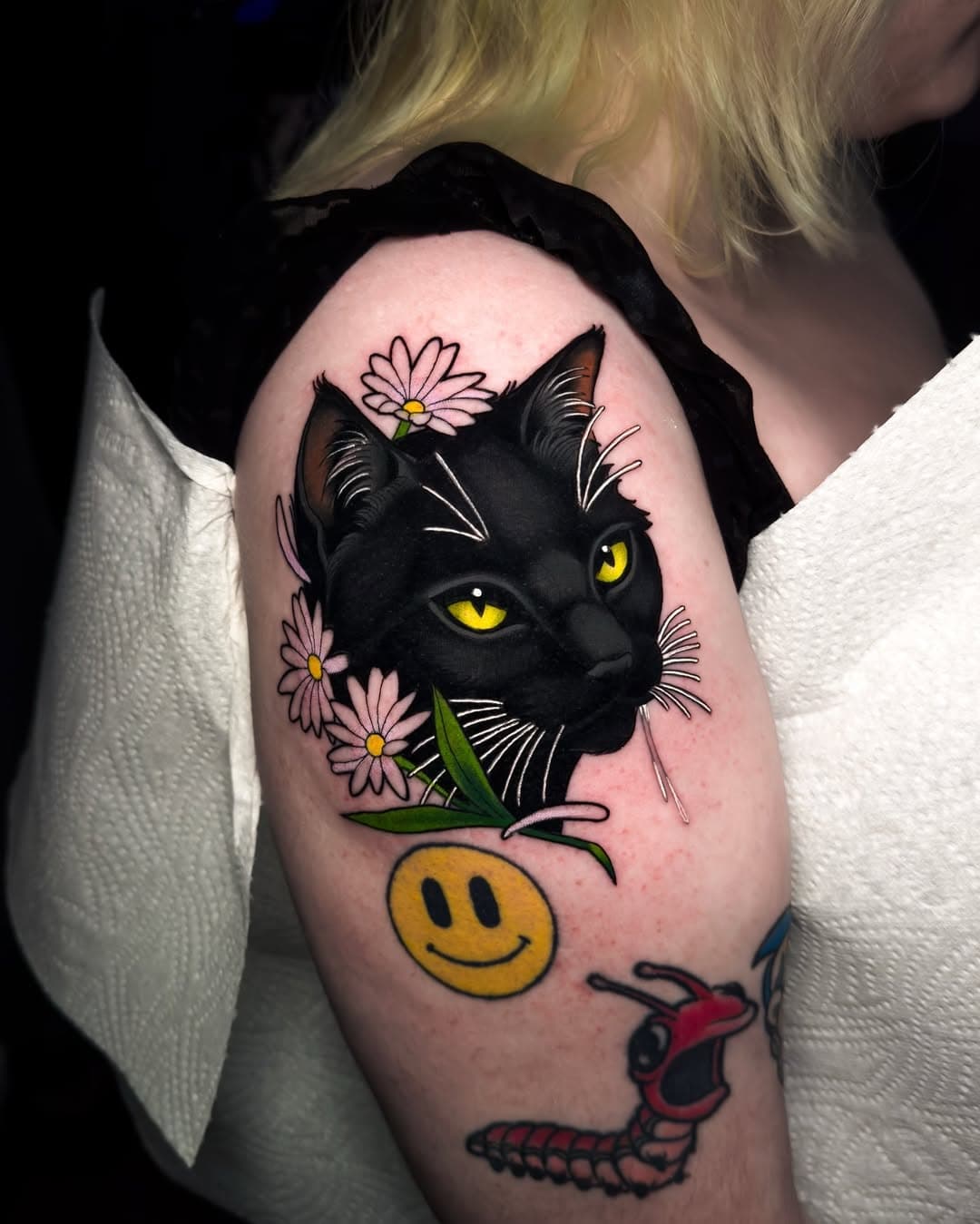 Last tattoo of 2024 🐈‍⬛ ✨ A portrait of Charlie for my lovely client Georgia. Along with my most listened to song of the year! I want to say a massive thank you to everyone who got a tattoo by me this year. It really means the world 🫶