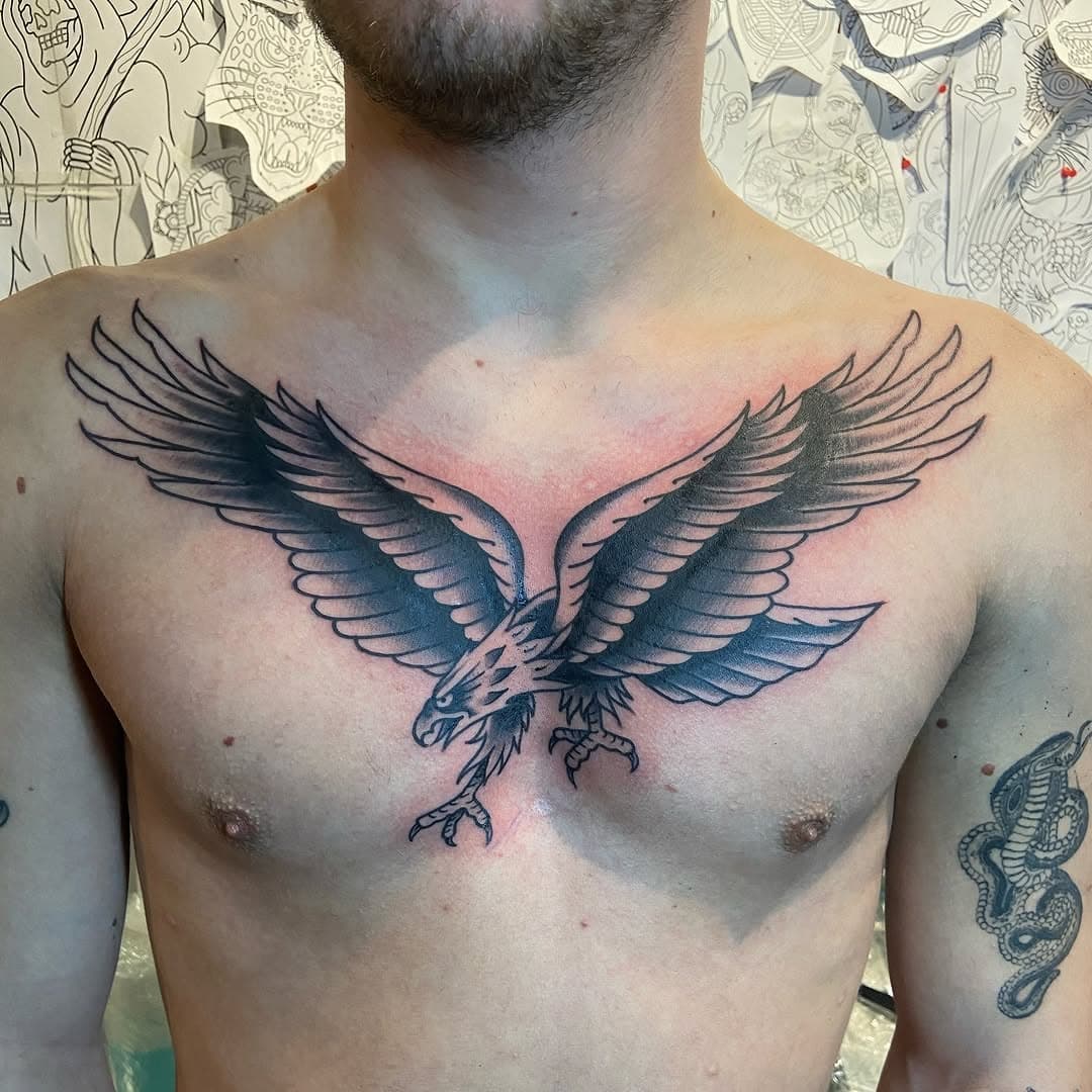 Trad spread eagle. Thanks Ben. #tattoo #traditionaltattoo #tradtattoos #traditionaltattooflash #tradartist #oldskooltattoo #flashtattoo