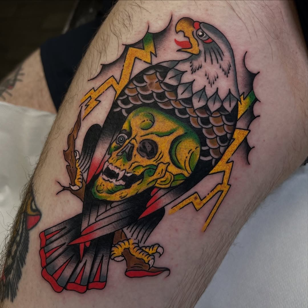 Thanks again Will! Had a blast tattooing this one! 
Drop me a DM or email ustattoo@gmail.com if you fancy booking in
Cheers 🖤
.
.
.
.
.
#tattoo #traditionaltattoo #tattooflash #traditionaltattooflash #eagle #eagletattoo #skull #skulltattoo #brightandbold #leeds #leedstattooartist