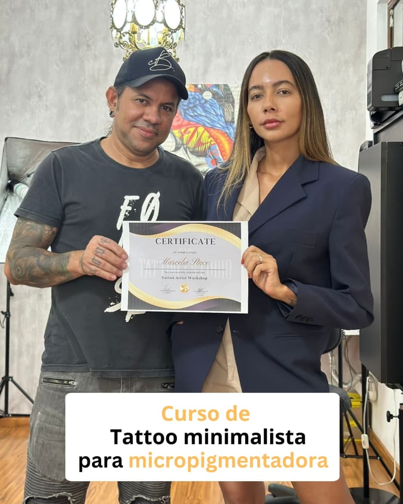 Dio Tattoo Studio 

✨ **Domine a Arte da Tattoo Minimalista!** ✨

 **Curso exclusivo de Tattoo Minimalista**, faça como a talentosa @marcelastacenano que veio Diretamente da Flórida 🇺🇸.
 Uma grande artista na área da
Micropgmentação reconhecida tanto no Brasil 
como no USA 

💫 **Se você é micropigmentadora**, esta é sua chance de aprender a unir as técnicas de PMU com o estilo único da tattoo minimalista. Refine seu traço e adicione mais sofisticação ao seu portfólio!

🔖 **O que você vai aprender**:
✔️ Como criar designs minimalistas para a pele
✔️ Técnicas exclusivas de tatuagem para micropigmentadoras
✔️ Como combinar a arte da tattoo com o universo PMU

📍 **Belo Horizonte e Região**, essa oportunidade é para você! Não fique de fora e garanta sua vaga neste Curso imperdível! 🖤

🔗 **Inscreva-se agora** e venha transformar sua arte!

👉 **Clique no link da bio ou no Direct** para mais informações!
31 99152-3345 
---

#tattoominimalistabh#workshoptattoo
#pmubh #cursotattoo
#micropigmentadora
#arteminimalista