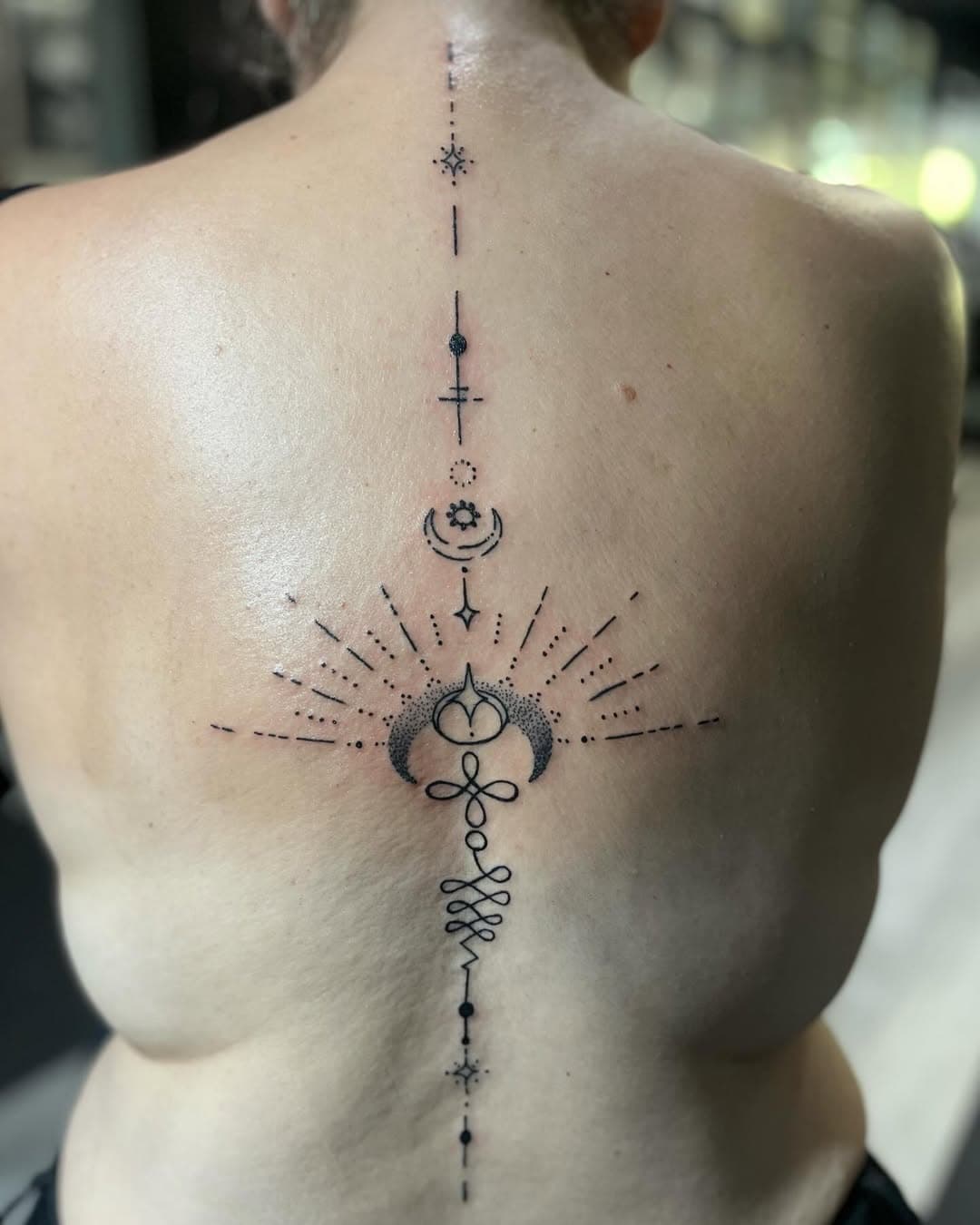 #spinetattoo