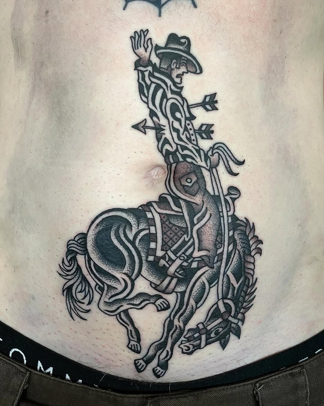 Bucking Bronco, added to Tom’s front, along with some floral pieces. Top effort to cop those in the same session.
Swipe to see the whole front.⬅️⬅️⬅️
🐴☠️🐴☠️🐴☠️
To book a tattoo, DM me on here.