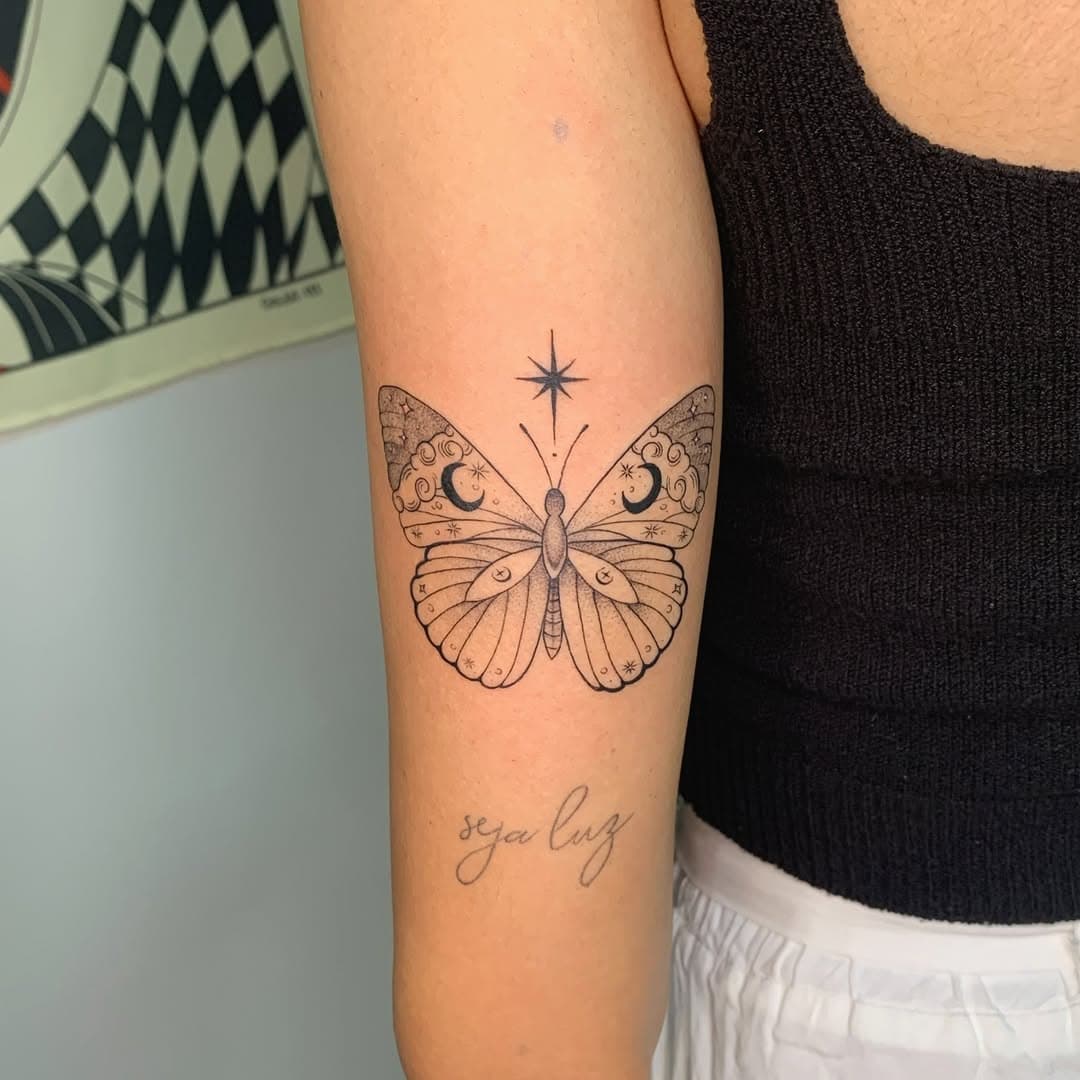 🦋✨
💌Orçamentos e agendamentos pelo WhatsApp (link na bio)
.
.
.
#tattoo #tatuagem #tatudora #tatuagemfeminina #tatuagemdelicada #borboletatattoo #tatuagemborboleta