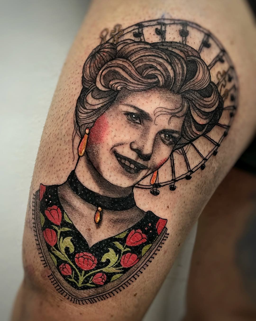 Último tatuaje del año ❤️ Llanos, una abuelita manchega muy especial. Gracias @jj_jauna por confiar en mí. 

#tattooart #albacete #feriadealbacete #tattooink #inktattoo #grandmatattoo