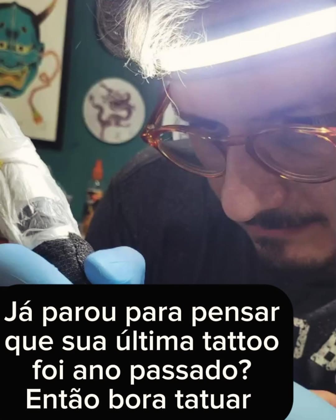 Bom de ser velho que tenho idade suficiente para fazer esse tipo de piada e ajudar o engajamento ainda 🤣
.
#memesdetatuagem #memesdetattoo #tatuagem #tattoo #tattoomemes #funny #memes #tattoolife #memetattoo