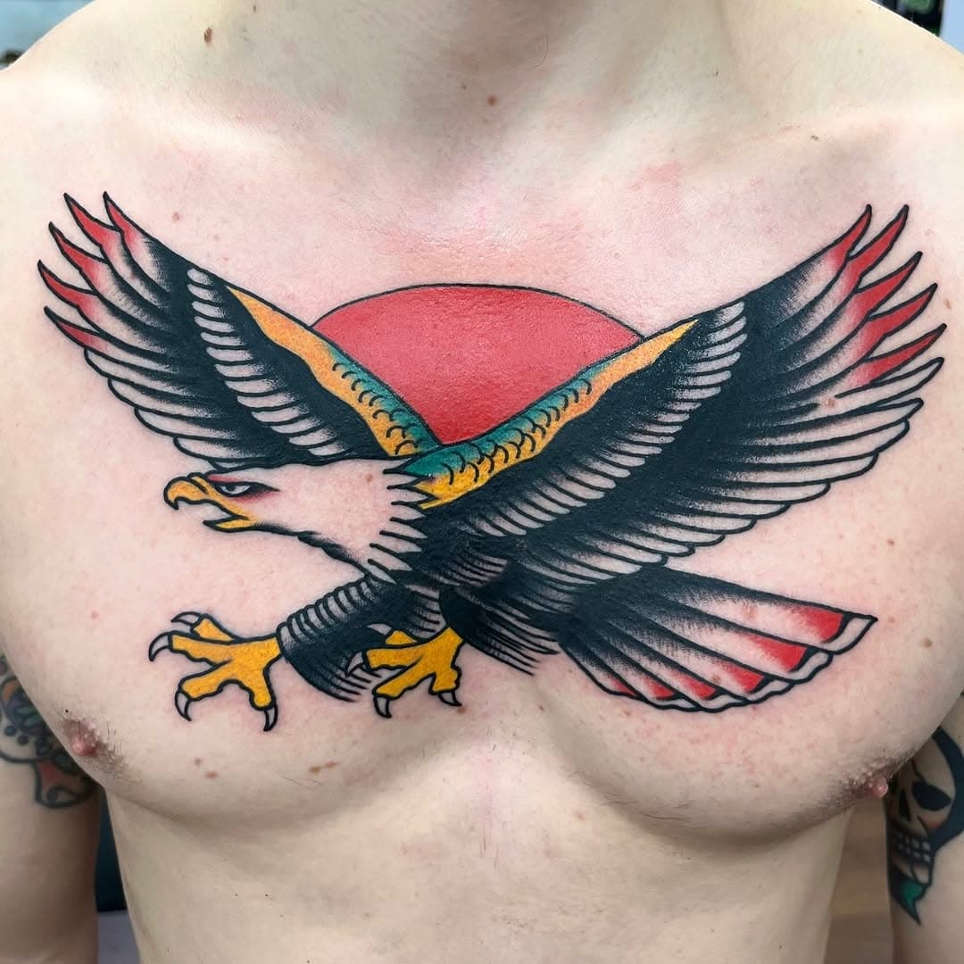 Uno de los últimos de 2024, me encantó hacerlo. Muchas gracias Marcos por haberlo aguantado del tirón‼️‼️ 🦅
Cogiendo citas para enero y febrero, si quieres algo así, escríbeme! DM‼️
@lacuevatattooclassic 
Calle Armengual de La Mota 37, Málaga
📲637695417
@alex_rodriguez_the_one tattoo machines