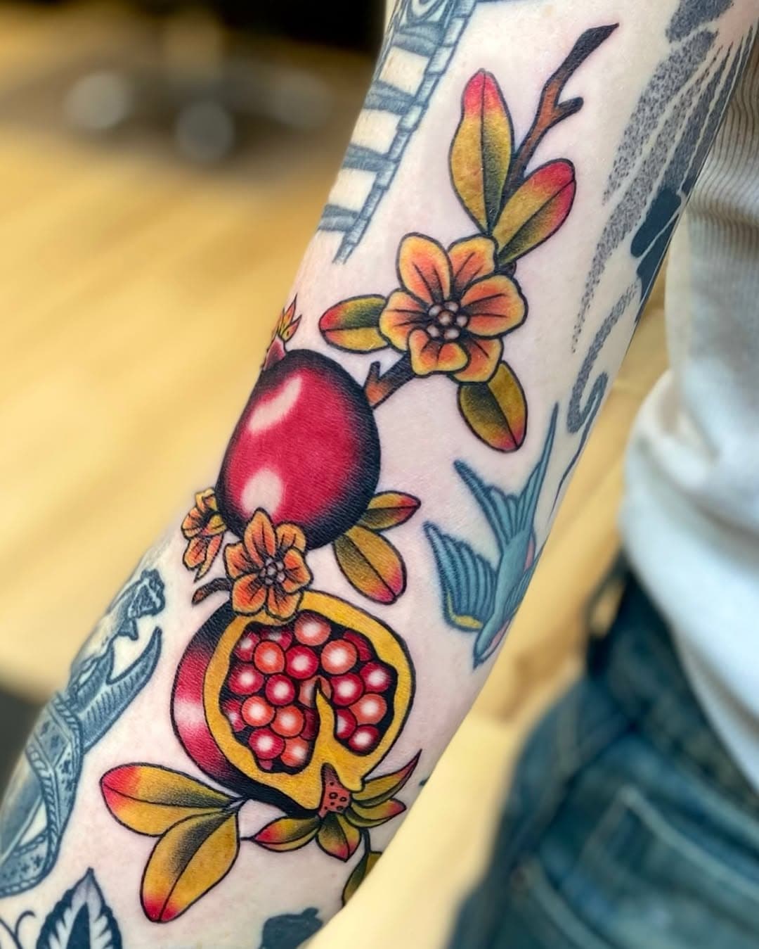 Happy birthday Izzy! Here’s to another year round the sun! Pomegranate tattoo today by @athenafunk