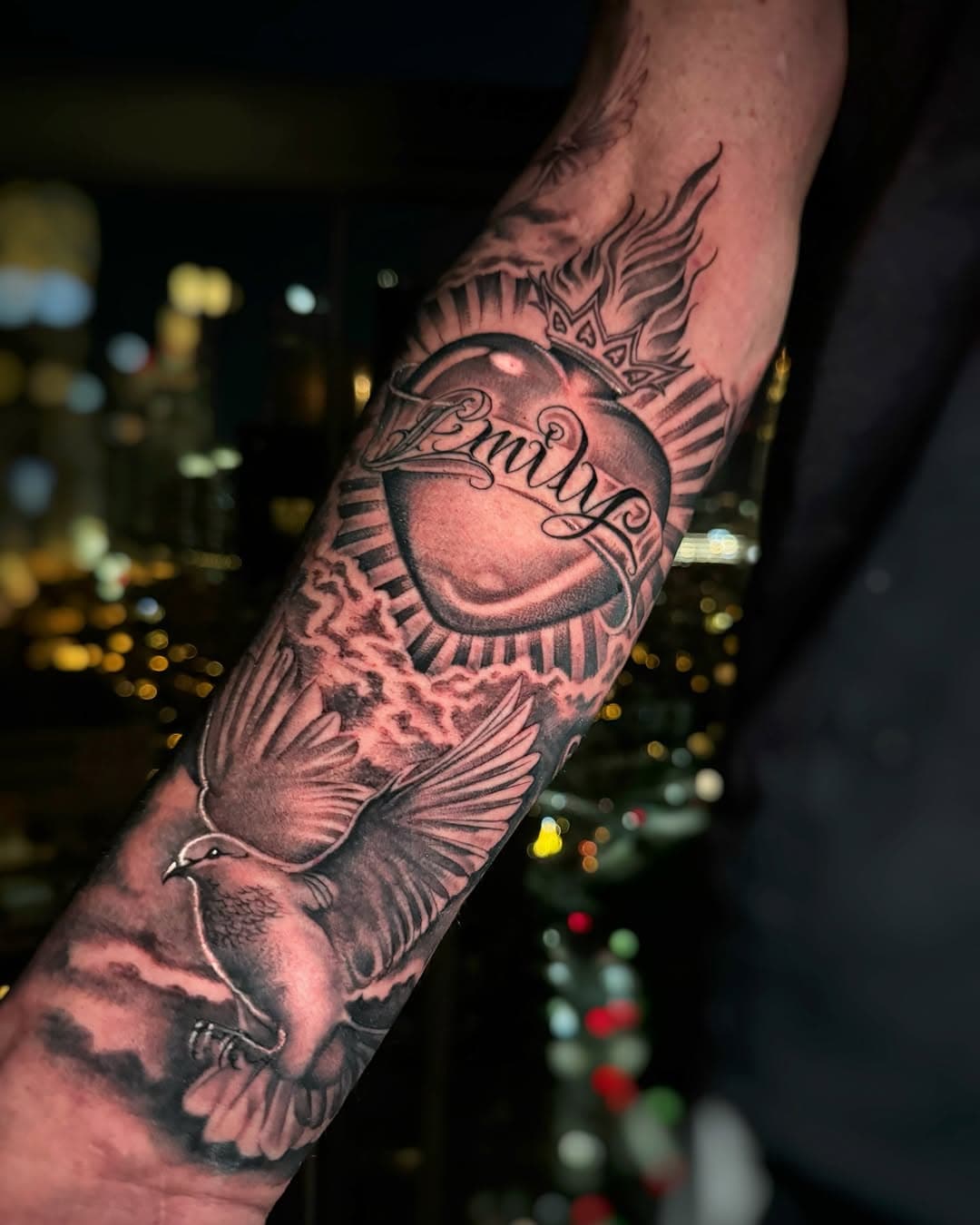 START OF A FULL SLEEVE 4 DAYS IN A ROW 💯🔥
.
.
.
#chicanotattoo #sleevetattoo #blackngreytattoo #dubai #dubaitattoo #dubaiartist