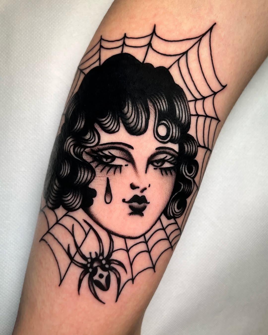 Yesterday spider baby on Eli 🖤✨
At @soulshoptattoorimini 

arianna.fusini@gmail.com