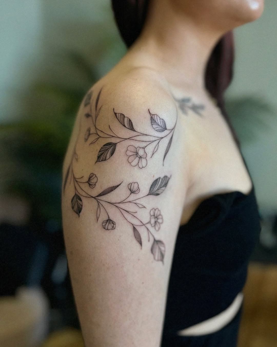 🌸🌿
.
.
.
.
.
:
.
.
#tattooedinburgh #edinburghtattooartist #edinburghtattoostudio #edinburghtattoos #finelinetattoo #edinburghtattoo