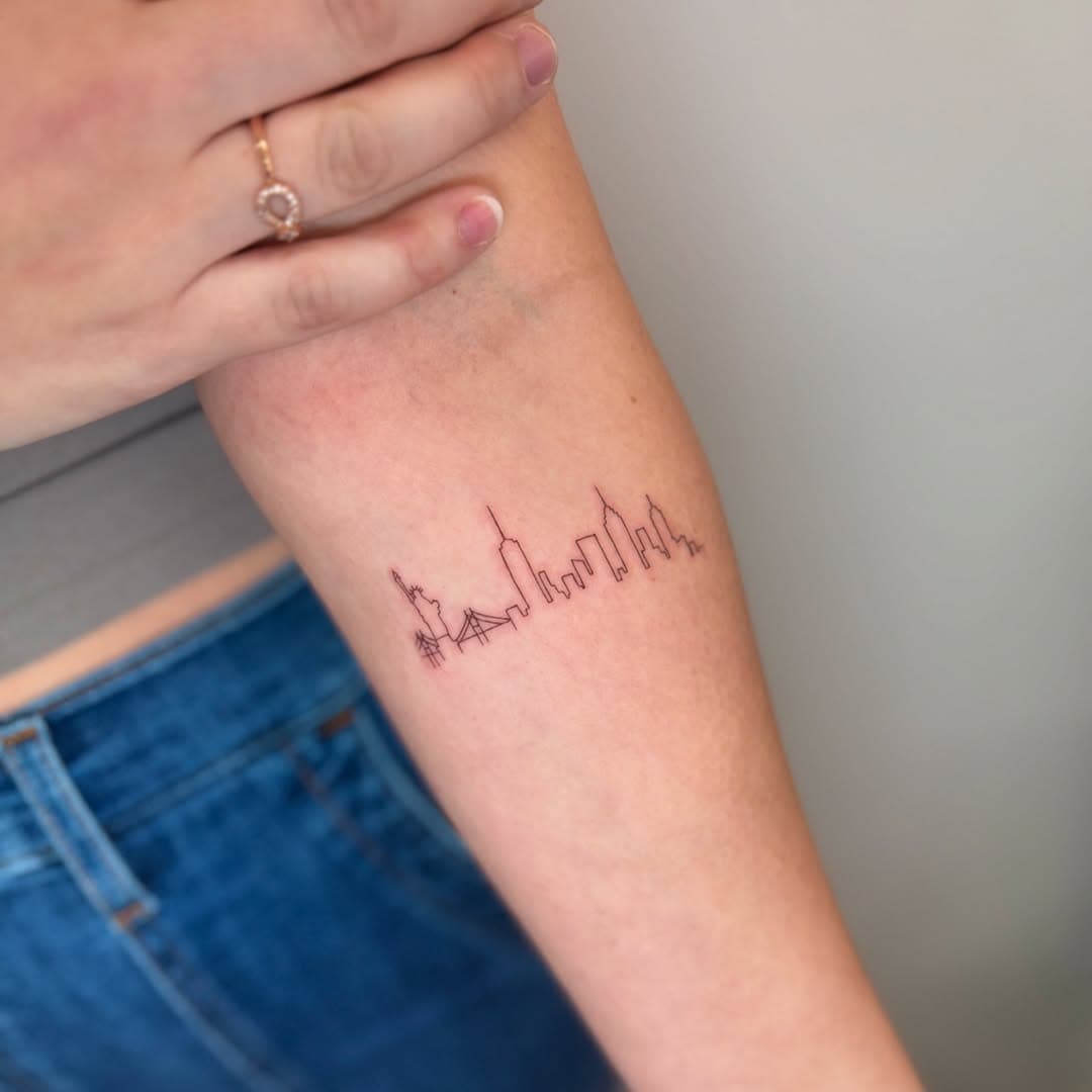 NYC skyline 🏙️ Thank you Alyssa for coming and good luck in your new home ❤️ now booking January ✨ #newbeginnings 
#circatattoo #finelinetattoo #finelines #dainty #instagood  #nyctattoo  #tinytattoo #smalltattoo #littletattoo  #nycskyline #nycskylinetattoo #nyc