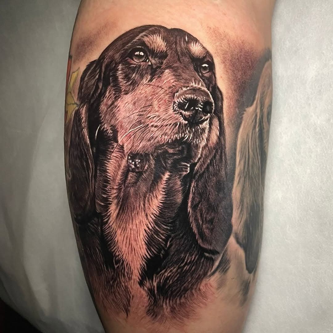 We ♥️ Animal Portraits 🙂
Danke @ilka.cm für das erneute Vertrauen
Artist: @paoloalfieri_tattoos 

#besttattooartist#michelstadt#odenwald#realistictattoos#dogtattooportrait#doglovers#dogportraitartist#blackngreytattoo#liebezumdetail#hessen#tattooart