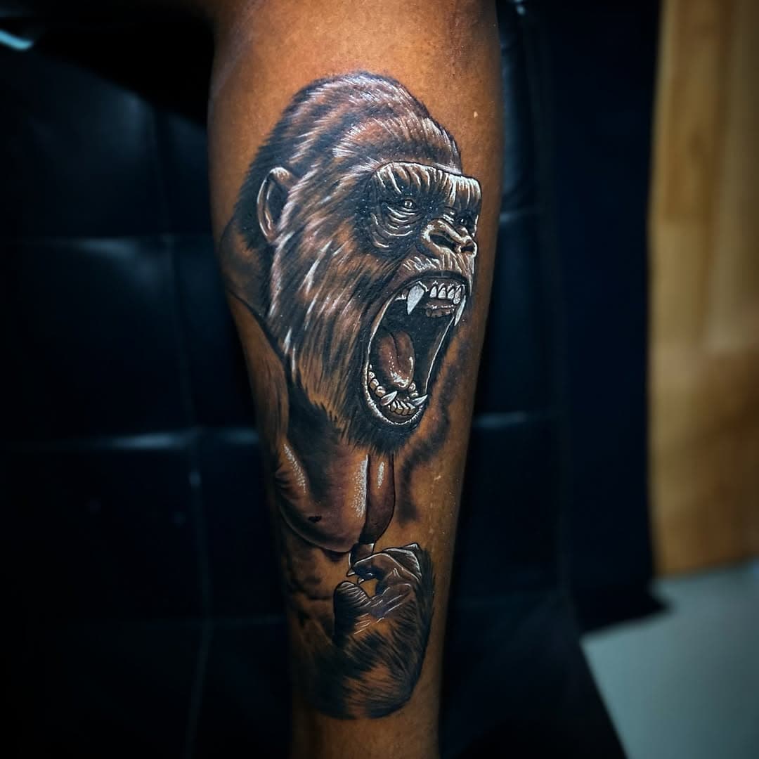 Mais uma obra de arte que o amigo Tiago veio buscar na intermunicipal !
Cliente de Cabo Sul ( Nova Iguaçu ) volta pra casa super satisfeito com mais um trabalho 😊😉
Tatuagem em pele de negão 🤜🏾🤛🏾🤌🏾
Espero que gostem !
21 975742751