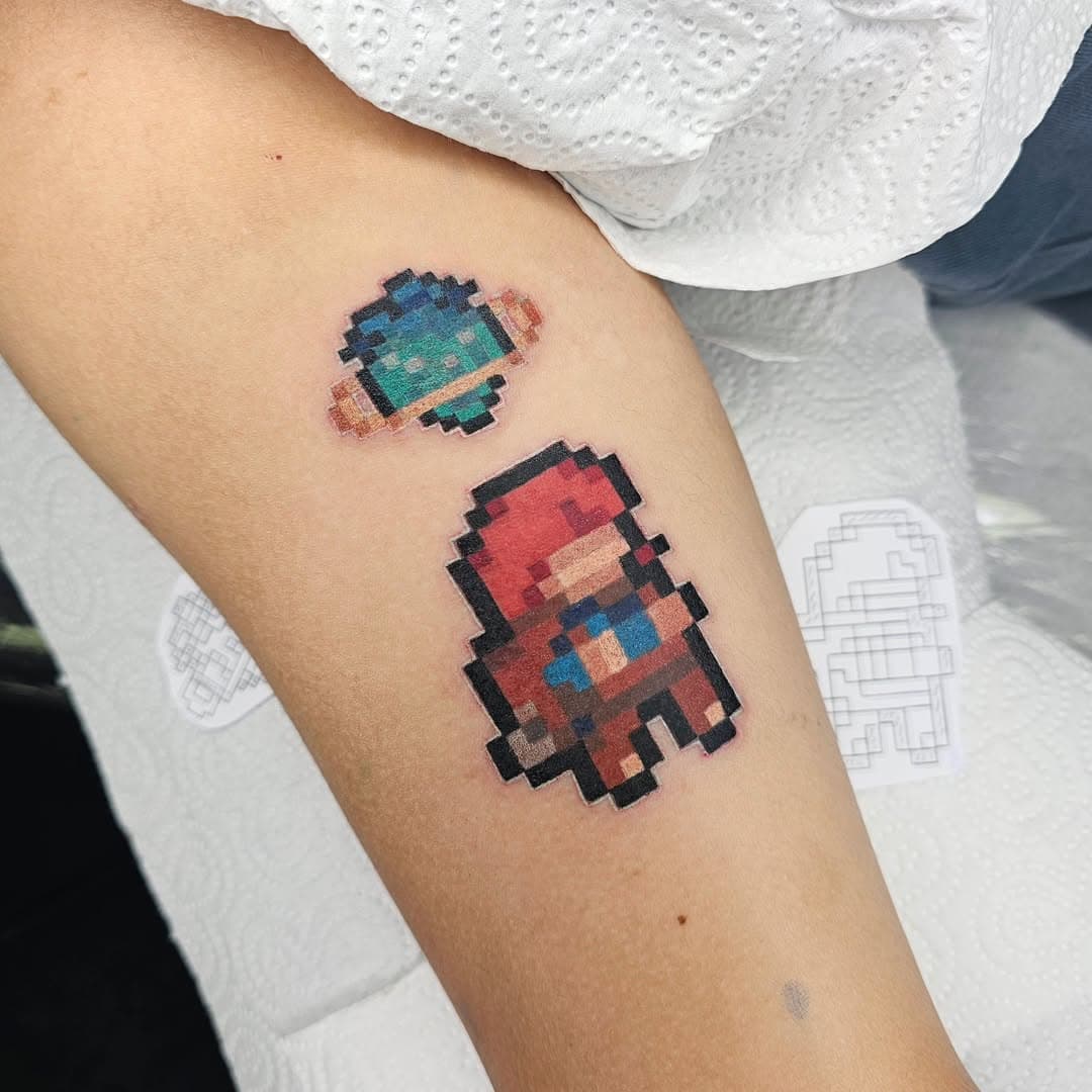 🍓》C E L E S T E《🍓
__
Such a fun one to do towards the end of last year!
__
If you're wanting to get a pixel tattoo done dm or email me with which sprite you're wanting and we can make it happen!
__
To book or enquire dm or email
📧 Downertattooer@gmail.com