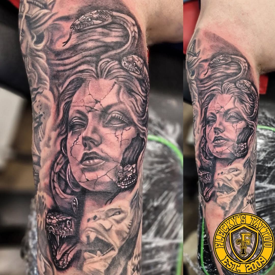 Medusa added to the inner bicep of this full sleeve! done by @kevlomax 

@saviourtattoosupplies @chakracarts @butterluxe_uk @dynamiccolor @criticaltattoosupply @dynamiccolor 

#tattooideas #tattoos #tattooart #sleevetattoo #armtattoo #blackworktattoo #realismtattoo #portraittattoo #medusa #medusatattoo #greekmythology #greekmythologytattoo #ink #uktattooist #uktattoo #tattoosofinsta