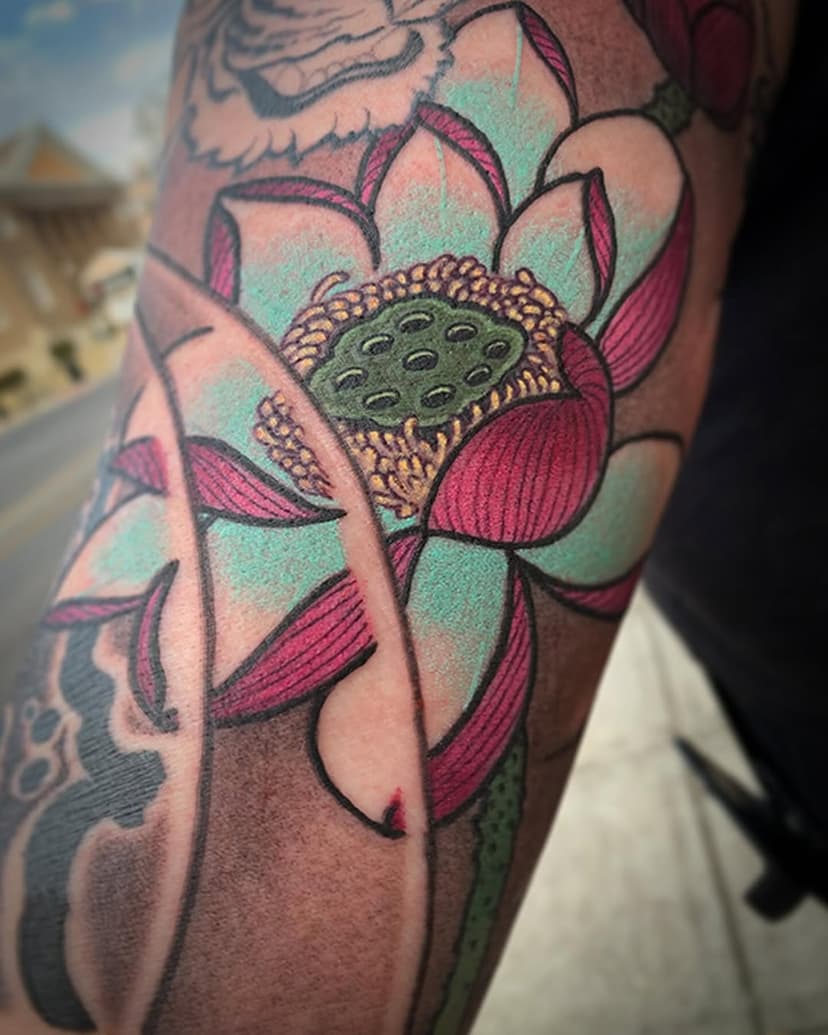 Lotus on the one and only @treewee74

Always only @fusion_ink @fusionink_pro @neumatattoomachines @criticaltattoosupply @wildroseherbs

#tattoo #tattoos #ink #tattooartist #inked #art #tattooart #tattooed #tattooideas #tattoolife #artist #tattoodesign #love #tattooing #tattooist #tatuagem #instagood #tattooink #tattoostyle #tatuajes #tatuaje #tattooer #tattooflash #colortattoo #photography #japanesetattoo #japanesetattooer #japanesetattoos #irezumi