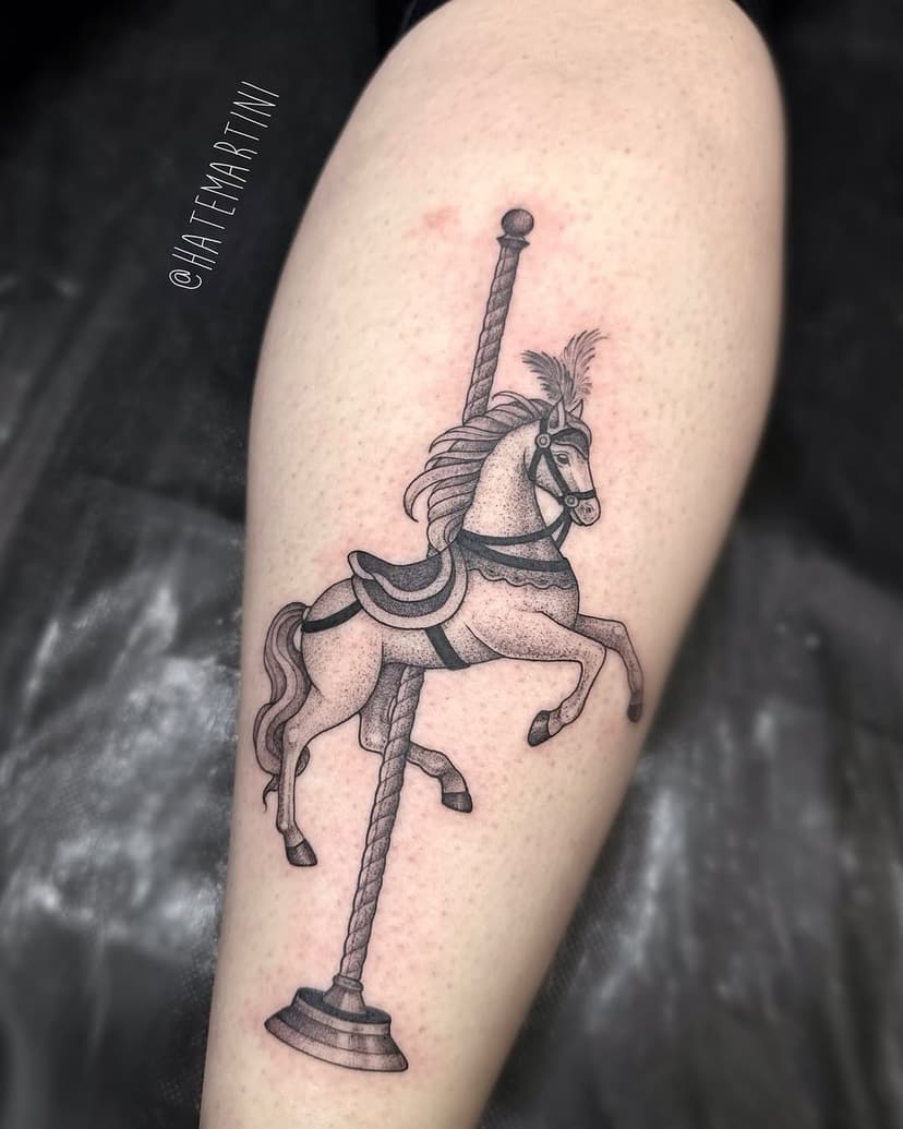 #tatuaż #studiotatuażu #tatuazlodz #studiotatuażułódź #łódź #lodz #dotworktattoo #horsetattoo #circushorse #carouselhorse #pomysłnatatuaż #dotworktattoo