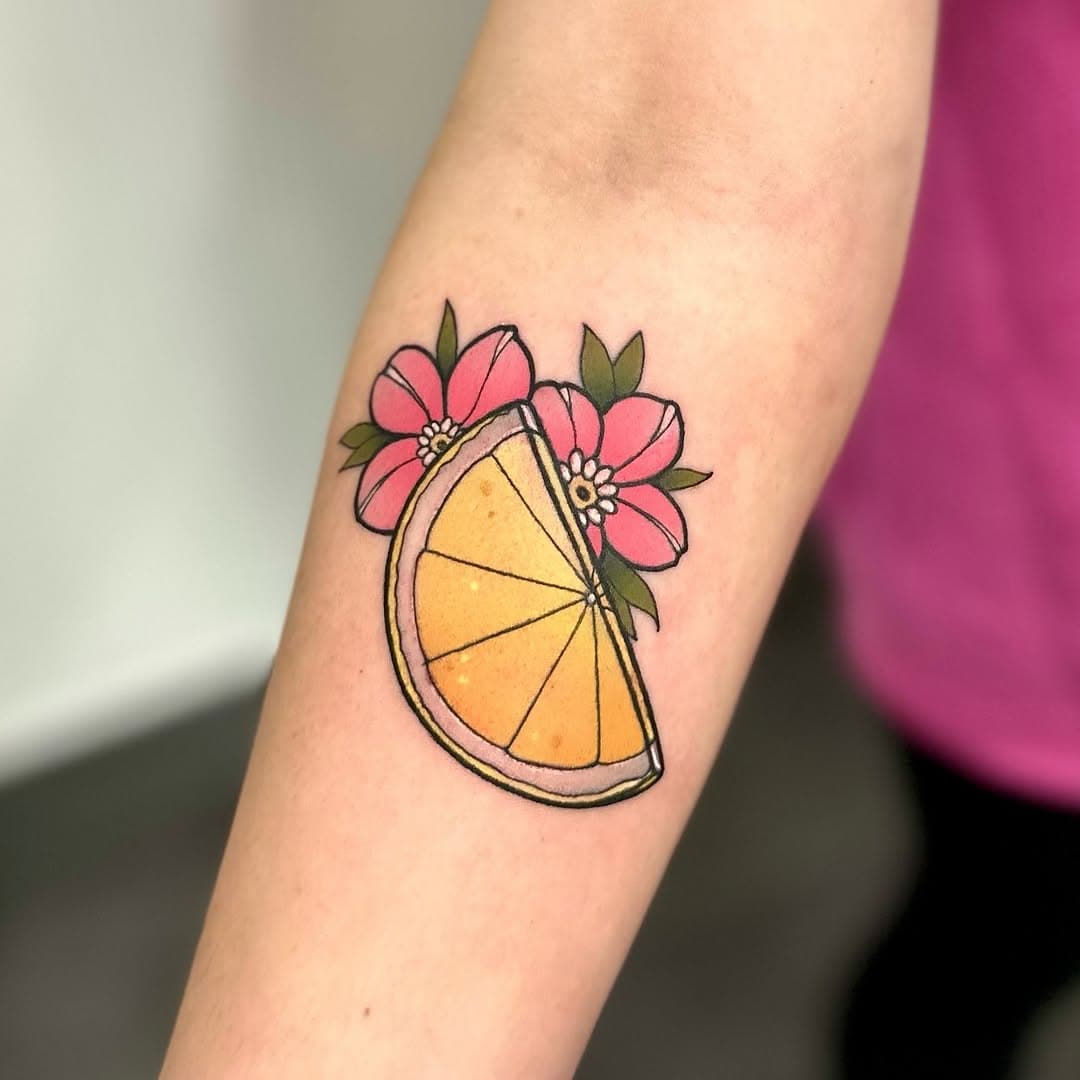 ✨A collection of fruit 🍋🍊🥝✨

Swipe to the end to see available fruit flash! ➡️

#fruit #fruittattoo #orangetattoo #lemontattoo #foodtattoo