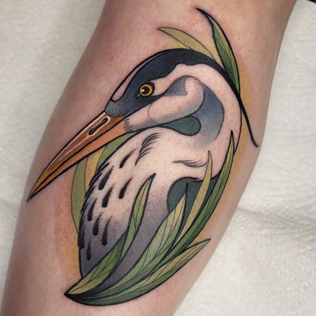 *BOOKS OPENING THIS SUNDAY AT 11AM!* 
A heron for @leannewain today! She travelled aaaaall the way from Nottingham today to get this guy done to mirror the puffin we did a few months back! Thank you Leanne!

Done @highwater_gallery 
Spnsd by @butterluxe_uk