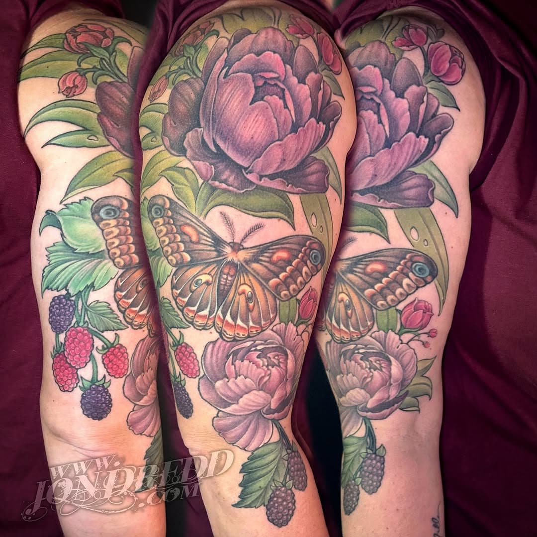 The other day I saw one of my clients in the shop whom I had last tattooed about a year prior, but I never had the chance to get any healed photos. . . .
Until NOW!
.
This took a few sessions to get to this point, and almost everything here is a year or more healed when the photo was taken. 
.
Let me know if you are interested in anything like this!  I am currently booking appointments!