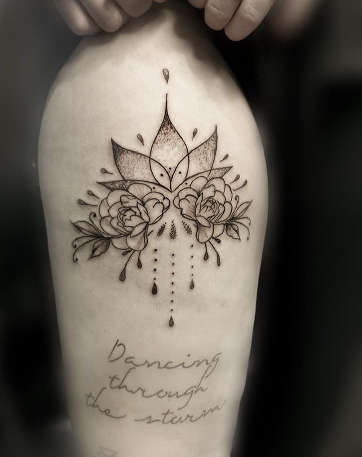 BY gosia ⠀⠀⠀⠀⠀⠀⠀⠀⠀⠀⠀⠀⠀⠀⠀⠀⠀⠀⠀⠀ ➖➖➖➖➖➖➖➖➖➖➖➖➖➖➖➖➖➖ #tattoo #tattoos #tattoostudio #tattooed #tattooartist #tattooart #tattoolife #tattooist #tattooing #tattoodesign #tattooer #tattooinspiration #tattooideas #tattoostyle